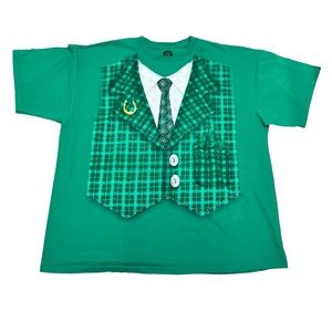 HYBRID ST. PATRICK'S DAY LEPRECHAUN TUXEDO SHORT SLEEVE T-SHIRT